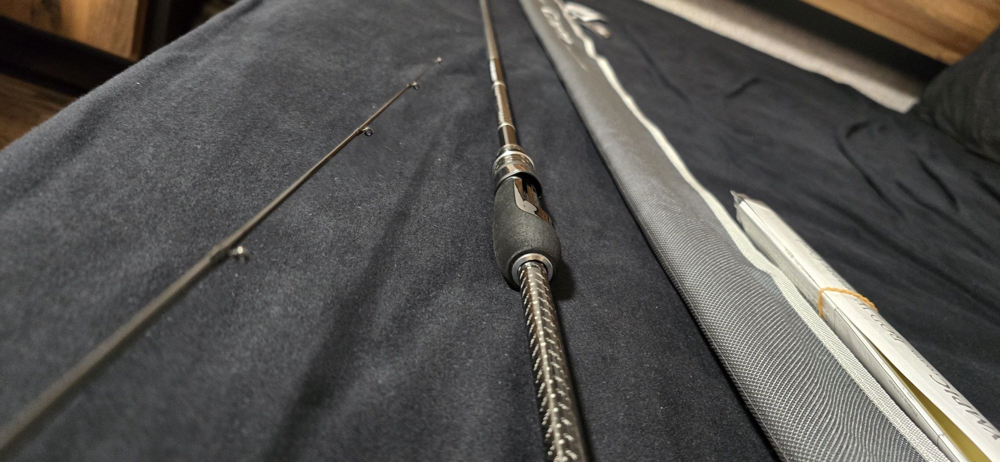 Колекція спінінгів Graphiteleader Finezza Corto Prototype