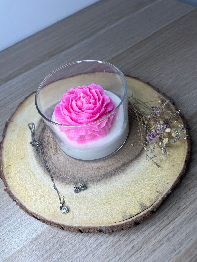 Naturalna świeca sojowa w szkle hanmade kwiat peonia róża rękodzieło