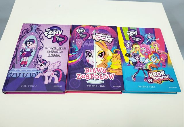 Equestria Girls kucyki pony po tamtej stronie lustra książki