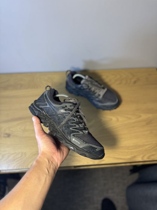 Кросовки непромокаючі зимові ASICS Fuji trabuco gore Tex