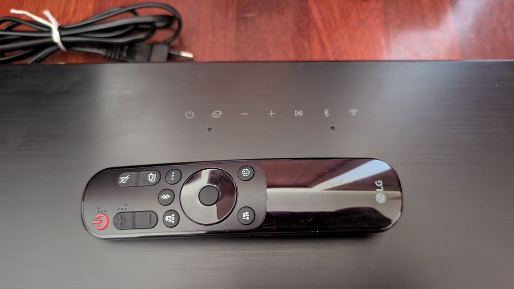 Barra de som LG SP9YA, 520W + Caixas Traseiras LG SPK8-S, 140W