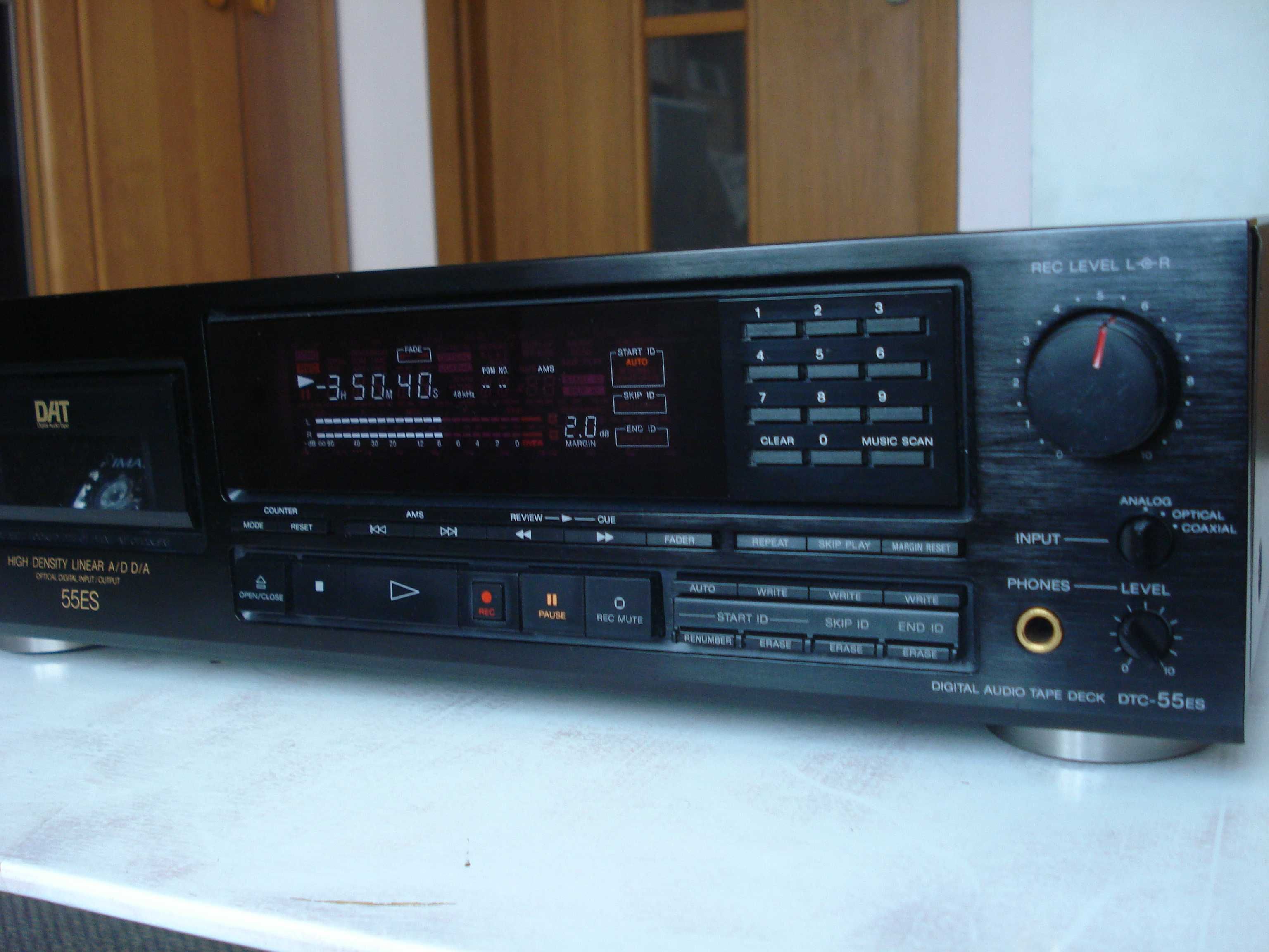 Дека DAT "Sony" DTC-ZE700, DTC-55es, dat-касети