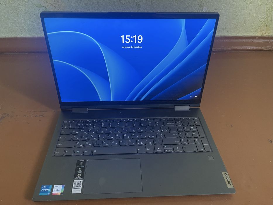 Ноутбук Lenovo Yoga 7 15ITL5: Core i5-