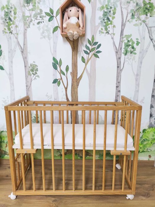 Łóżeczko dostawne, drewniane 90x40 + materacyk