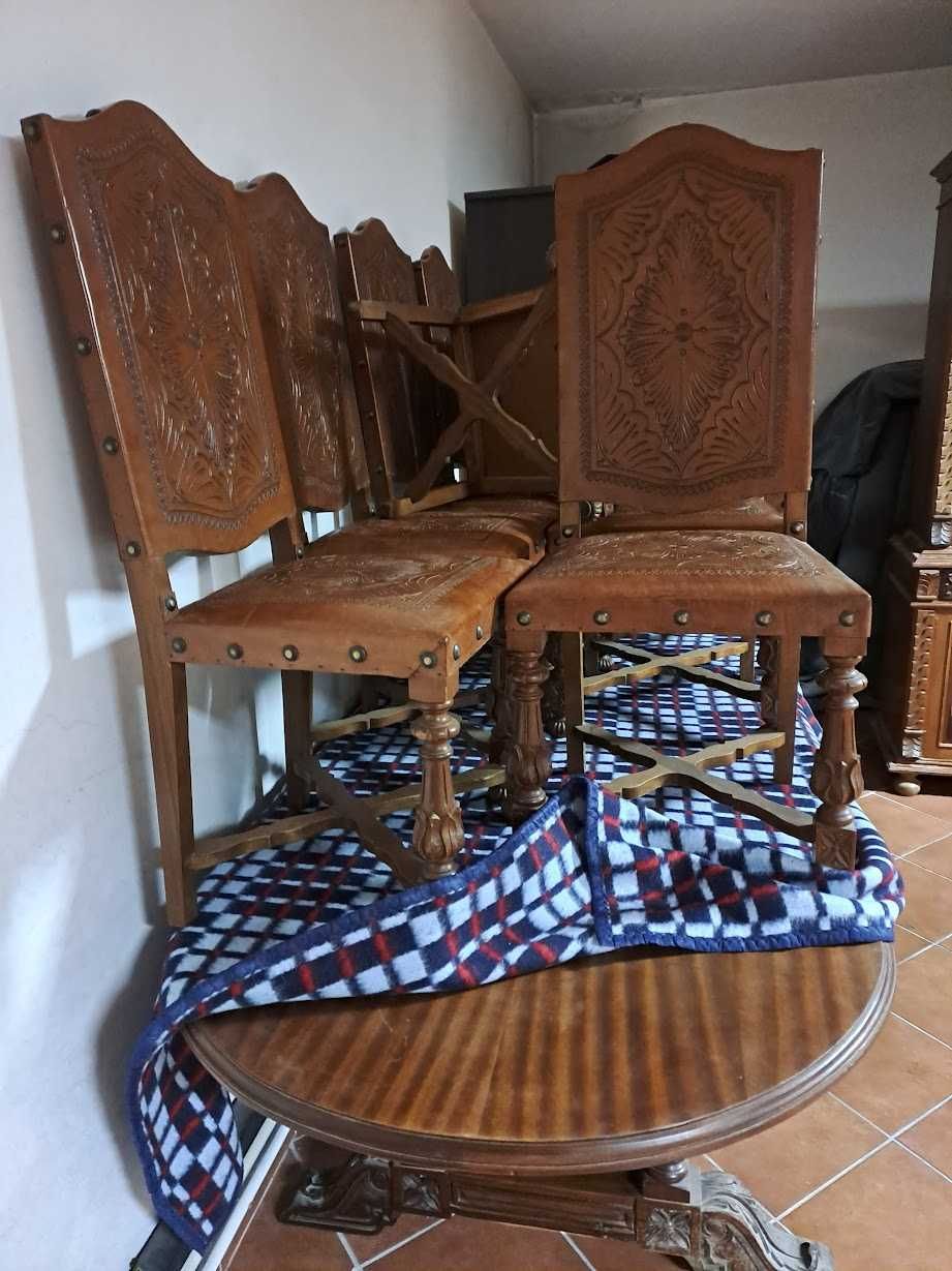 Mesa+8 cadeiras+louçeiro+roupeiro (castanho maçico)/ lote ou separado