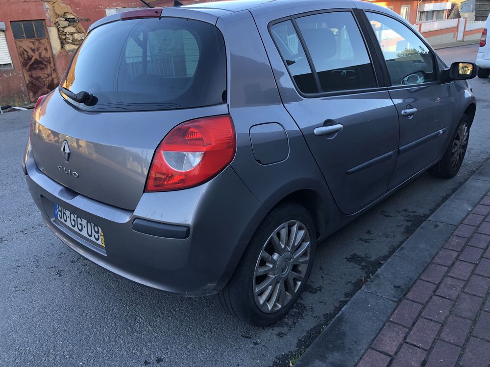 Renault clio 1.2 196.000 km