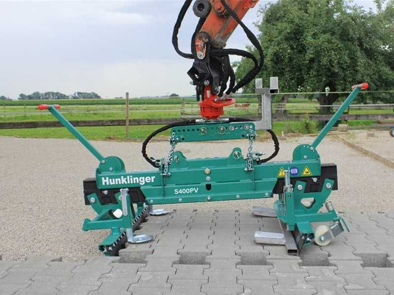Затискач (захват) тротуарної плитки (бруківка) Hunklinger S400PV