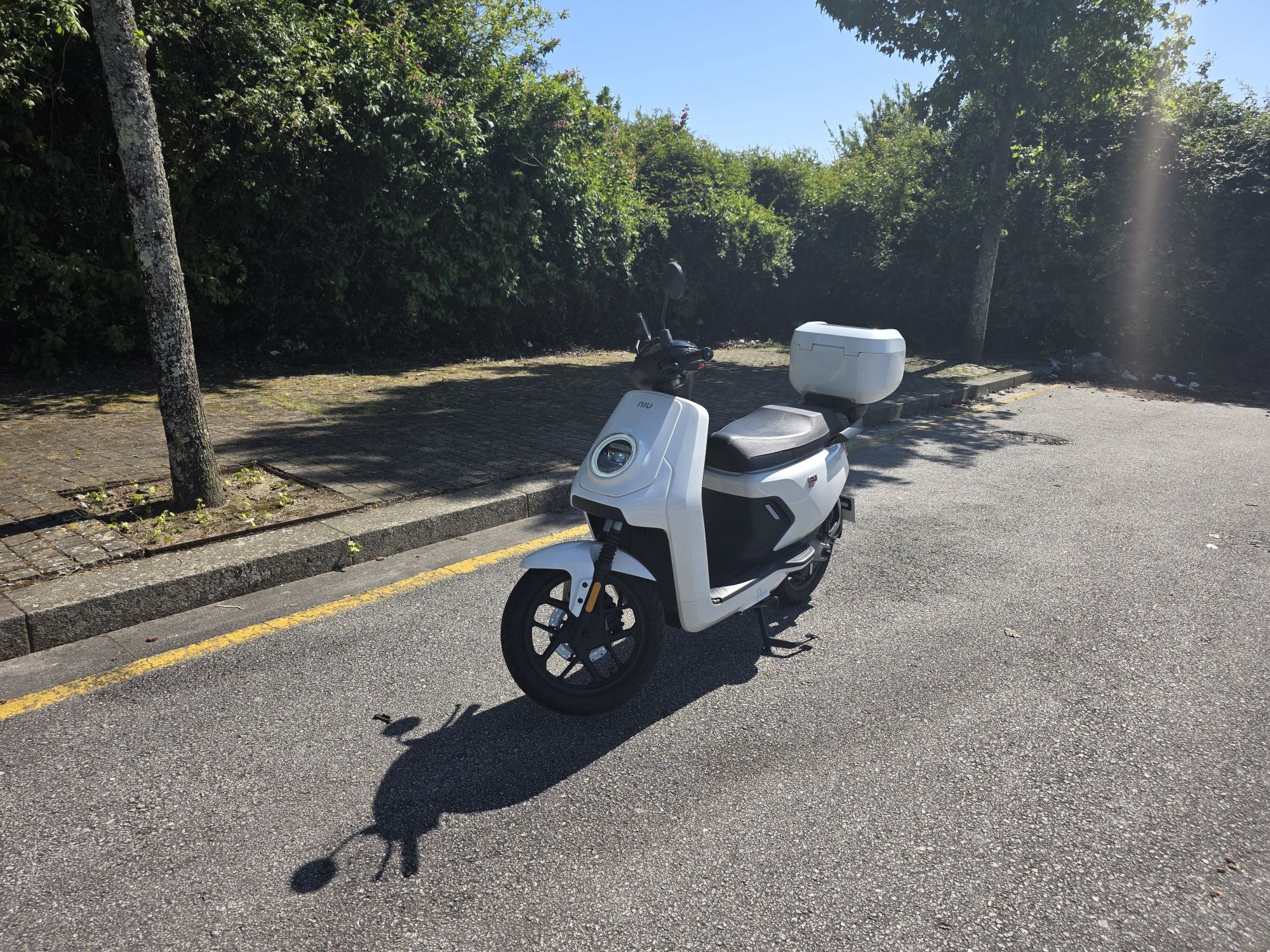 Mota 125 NIU MQI GT