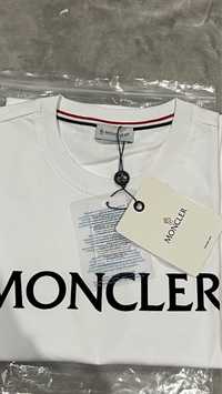 T-shirt Moncler tamanho M