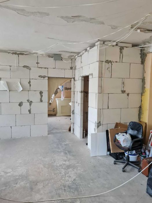 Нежиле приміщення будинку, площа 198,5 кв.м. Одеська обл., м. Південне