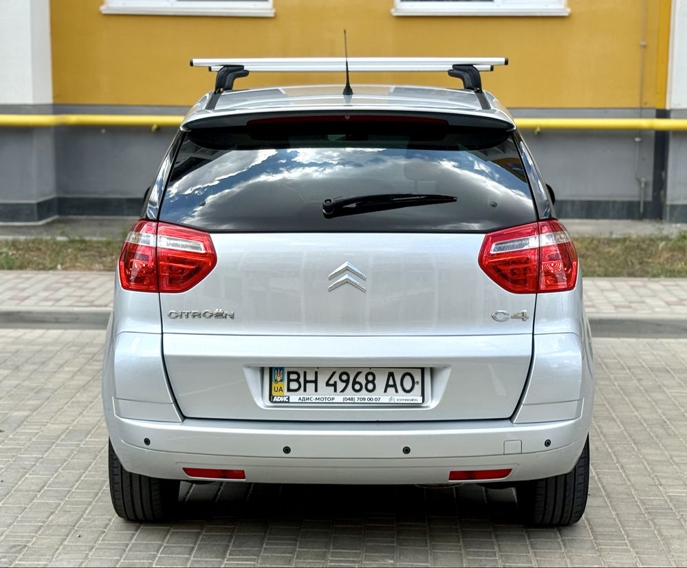 Citroen C4 Picasso 2010г Автомат Минивен!