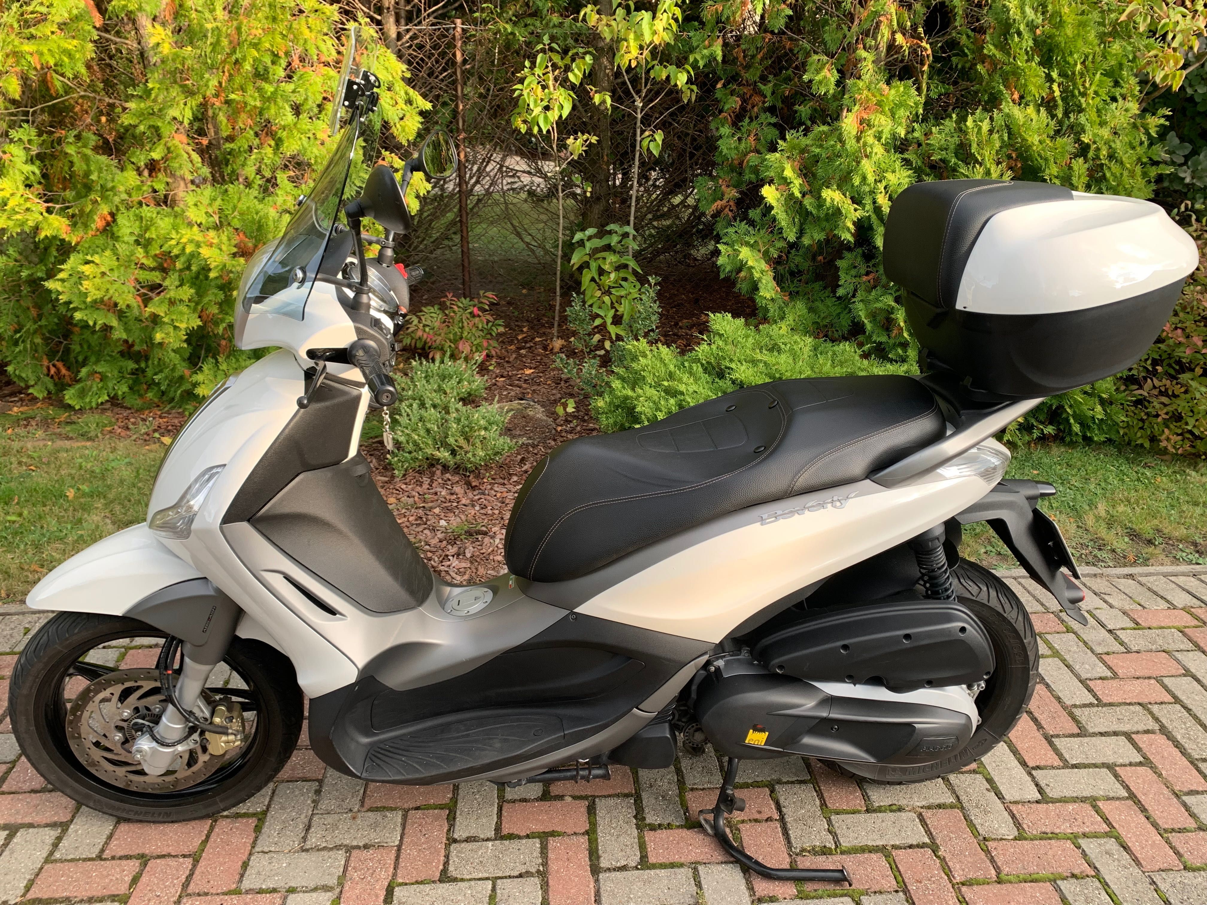 Piaggio Beverly 350