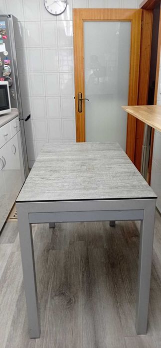 Mesa cozinha em aço Inox cinza