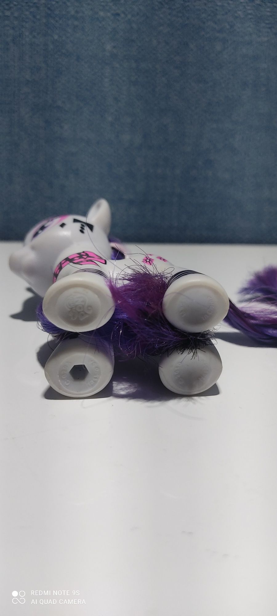 My Little Pony Rarity Ponymania G4 Hasbro