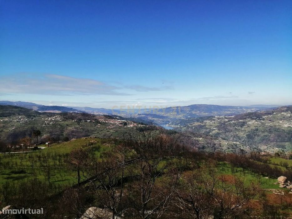 Terreno em Freigil, Resende com Vista Panorâmica e Acesso Fácil
