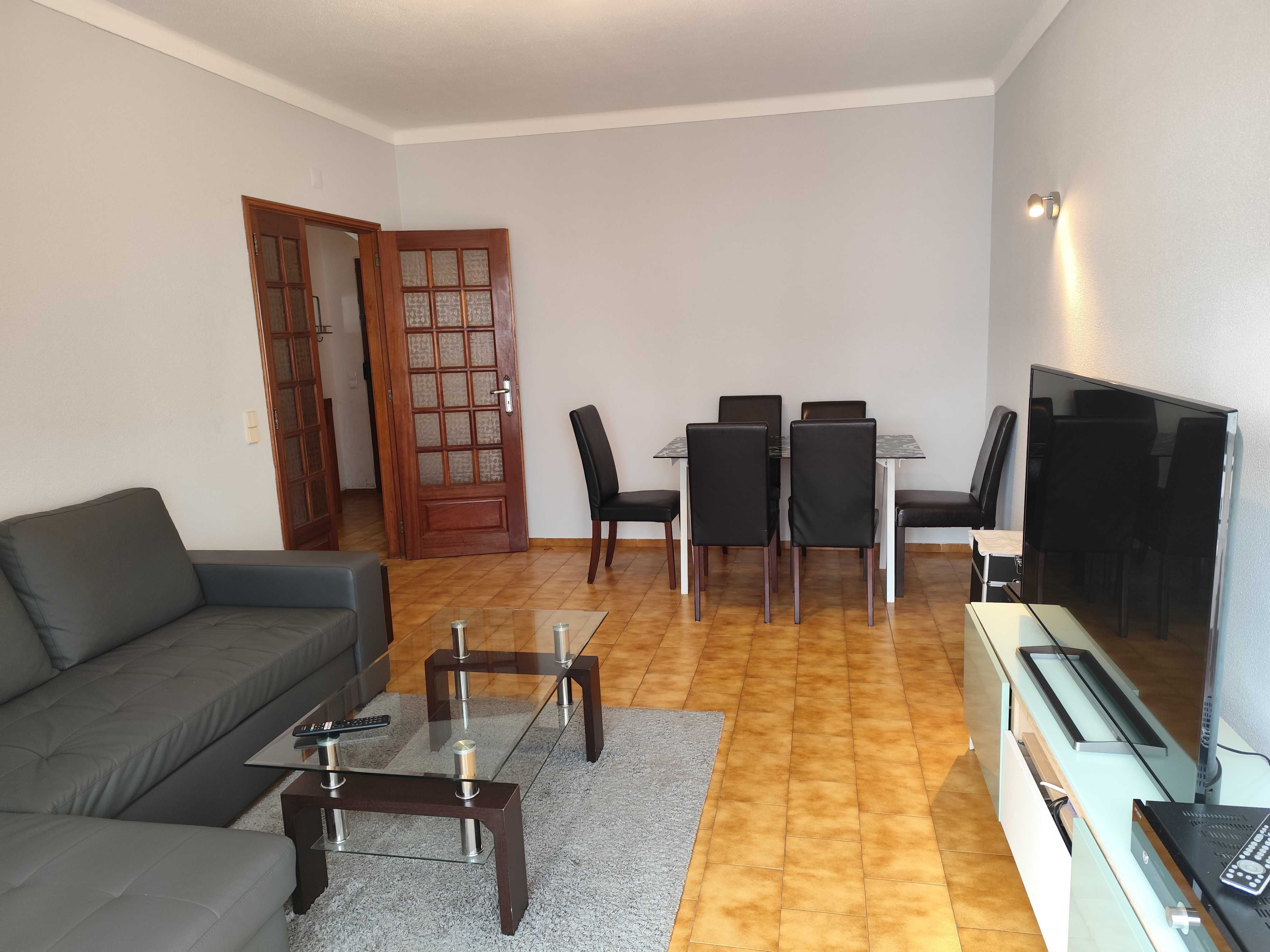Quarto tipo suite, para arrendar