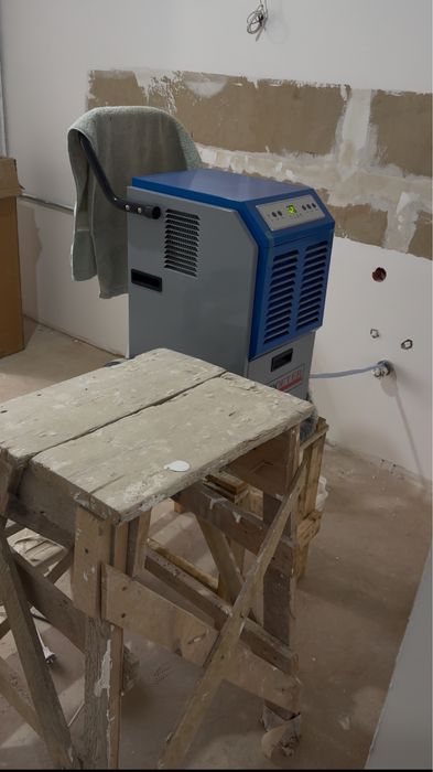 ОРЕНДА,осушувача повітря-волого поглинача