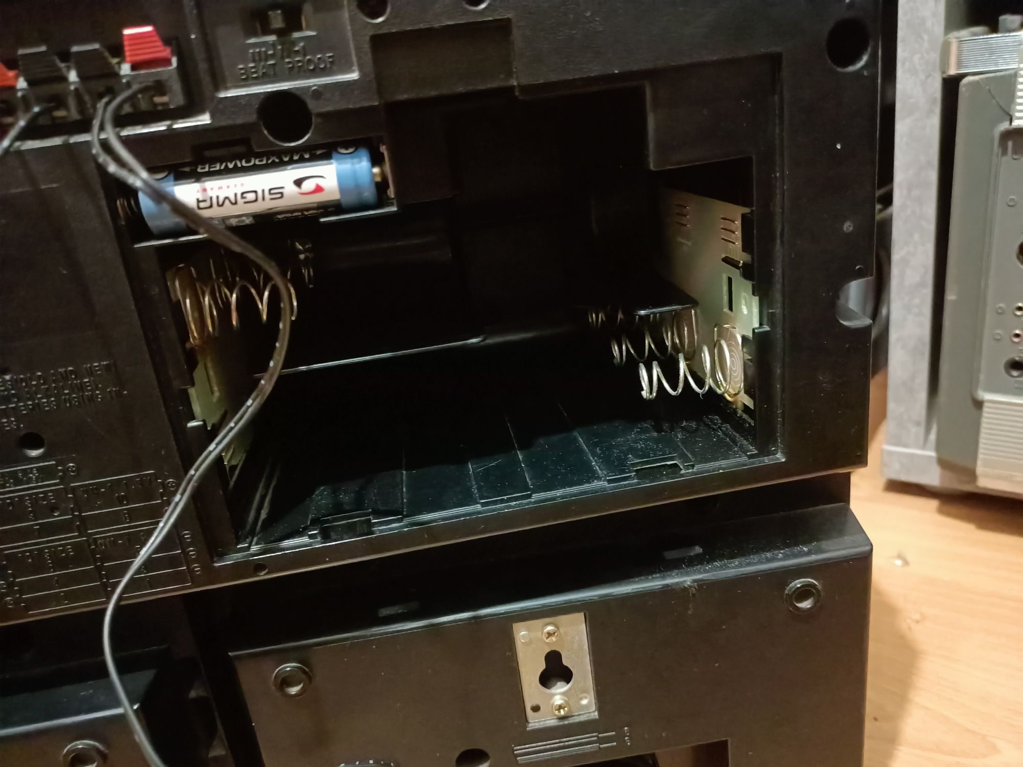 SPRAWNY Radiomagnetofon Panasonic RX-CW55L