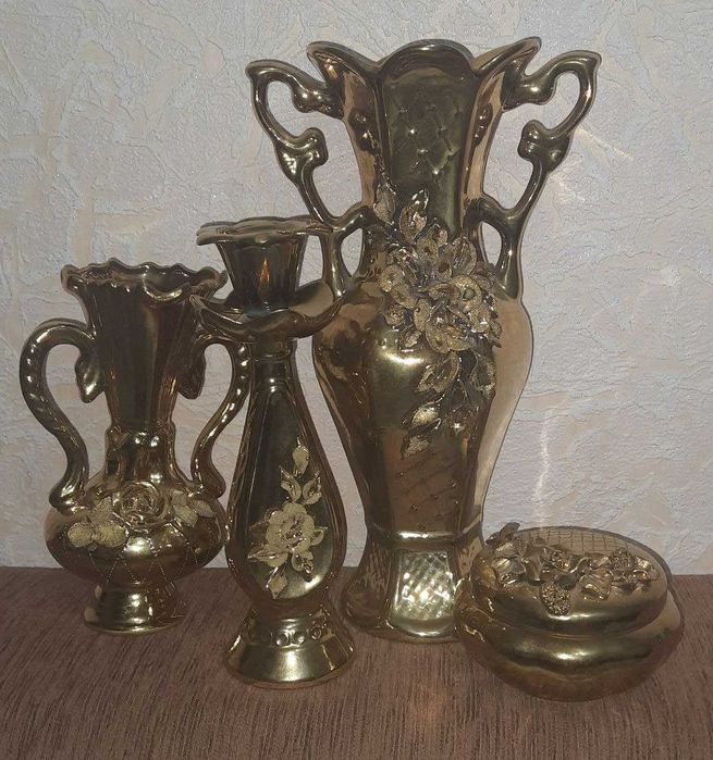 Вінтажний набір для інтер'єру: вази, підсвічник, шкатулка