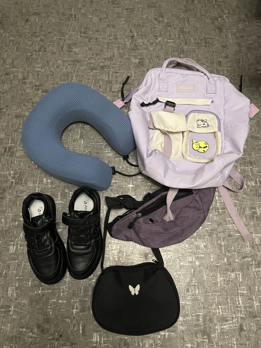 Лот на дівчинку 9 років