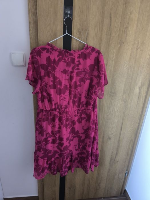 Sukienka damska beloved 42 XL wesele do pracy koktajlowa