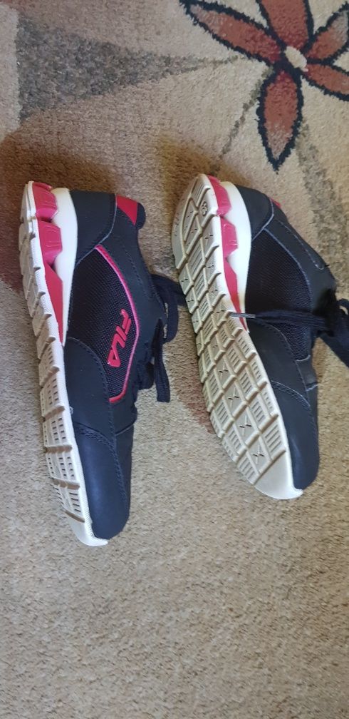 Adidasy do biegania