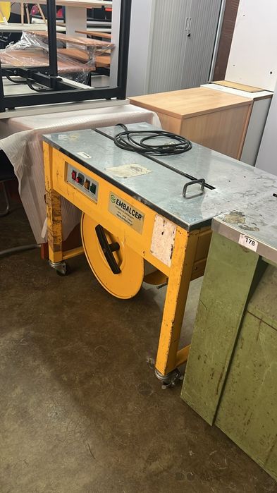 Máquinas de fitar embalagens