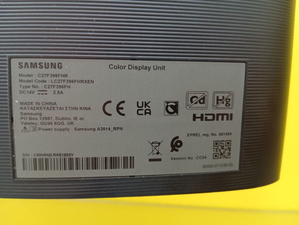 Samsung LC27F396FHRXEN 27" Full HD – zakrzywiony, idealny stan
