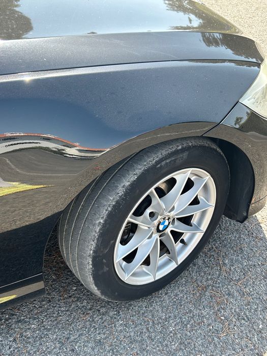 bmw 318 preto muinto bem estimado