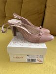 Buty damskie na obcasie rozmiar 40 lasocki stan idealny nowe