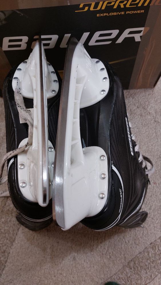 Конькі bauer supreme s140 38.5р