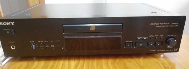 Leitor de CD Sony CDP-XB720 QS Series, com comando e manual originais