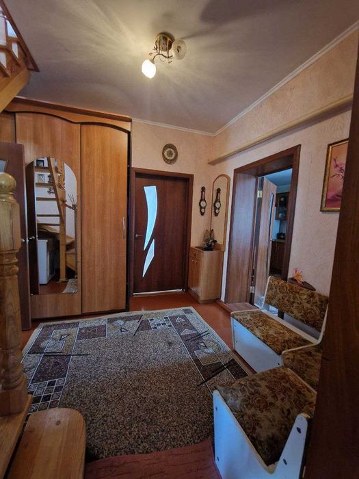 Будинок в селі Брусилів