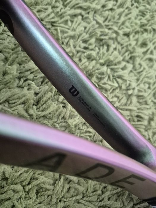 Wilson blade v8 98 305g