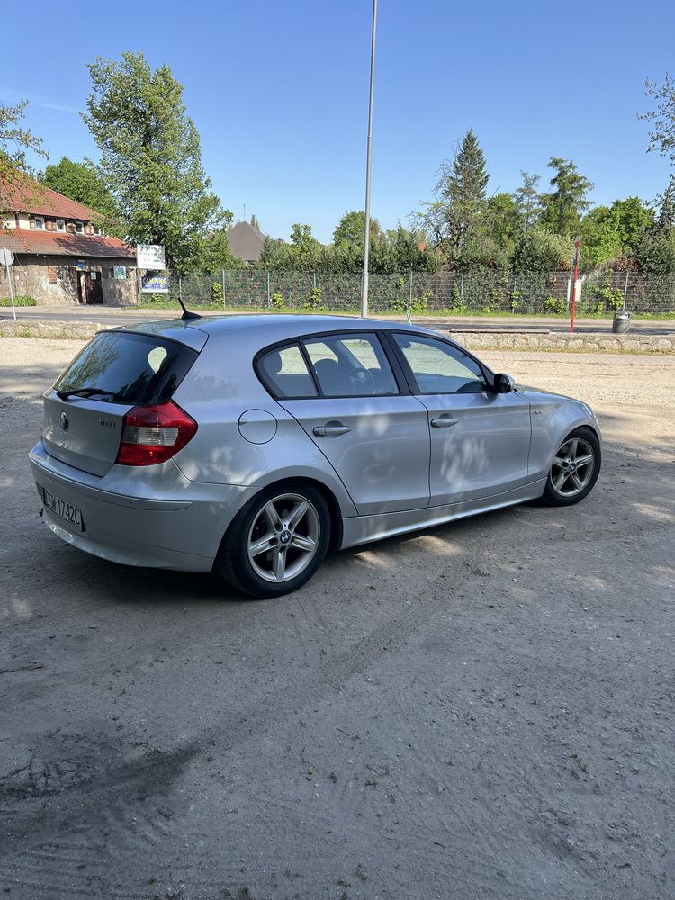 Bmw e87 2005/klima/alu/nawi/m-pkaiet/2.0 benzyna 143km