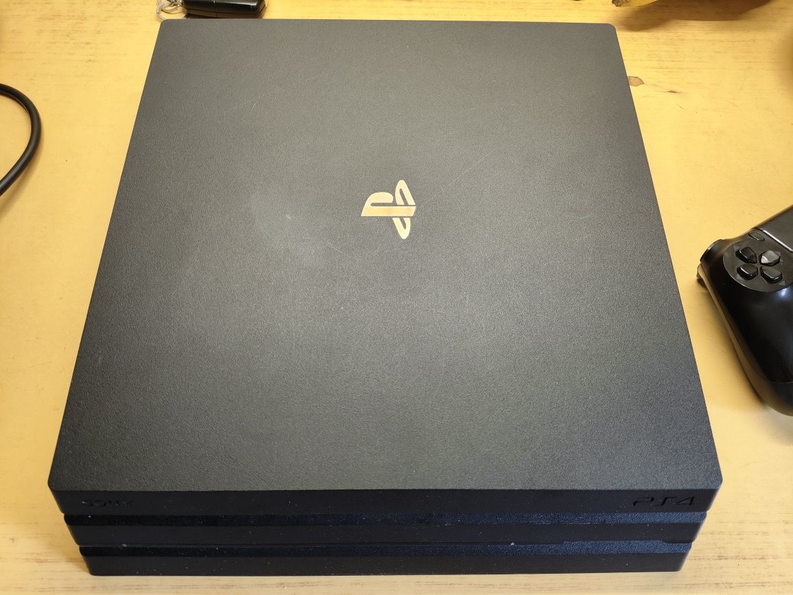 PS4 Pro bdb stan PlayStation 4