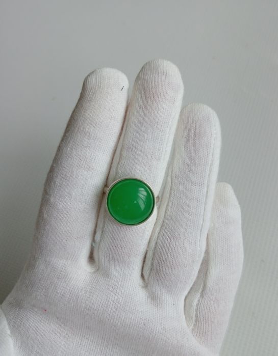 Каблучка срібна з хризопразом