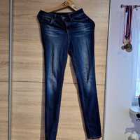 Wygodne komfortowe solidne jeansy bigstar niebieskie granat 26