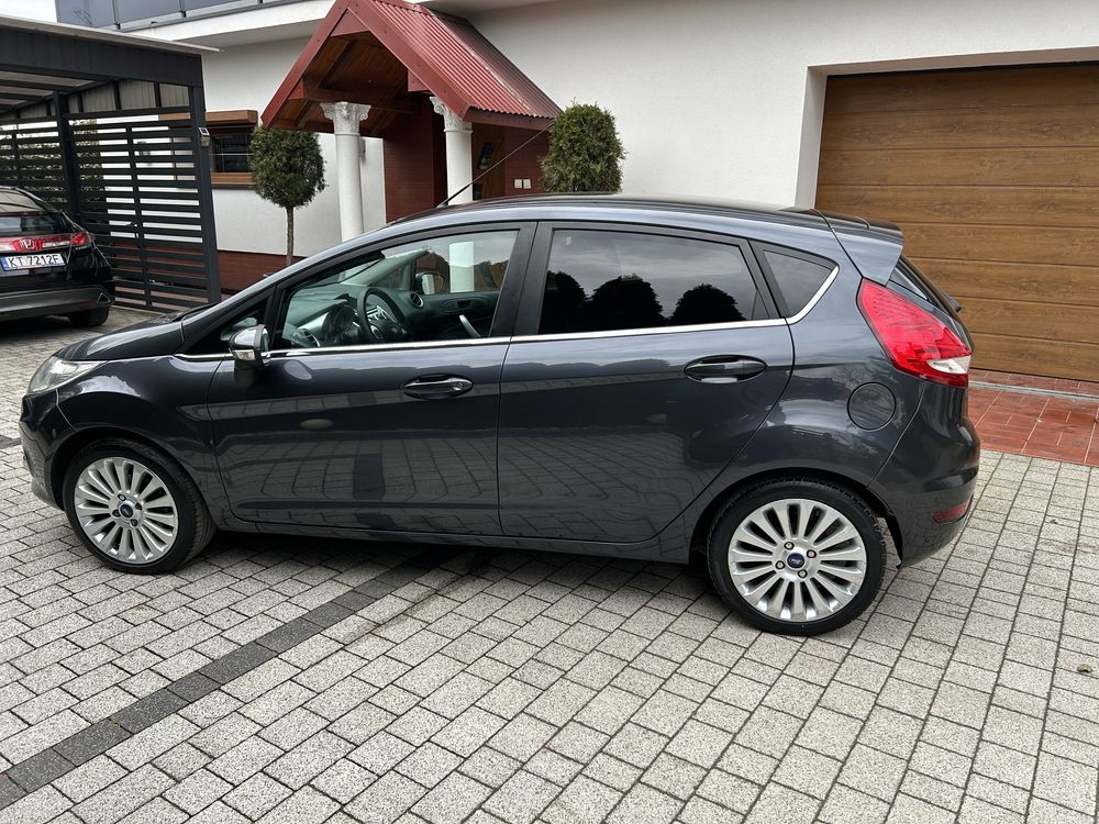 Ford Fiesta 1.4b+lpg titanium 0-korozji klimatronic