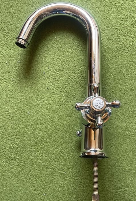 Змішувач латунний  Італія