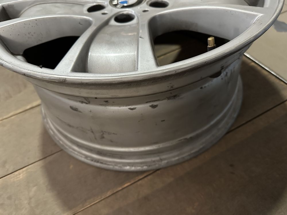 Продам диски р18 (стояли на х5)