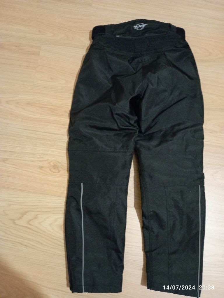 Vendo calça nova Trymoto