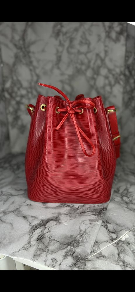 Сумка кожаная через плечо Louis Vuitton оригинал номерная