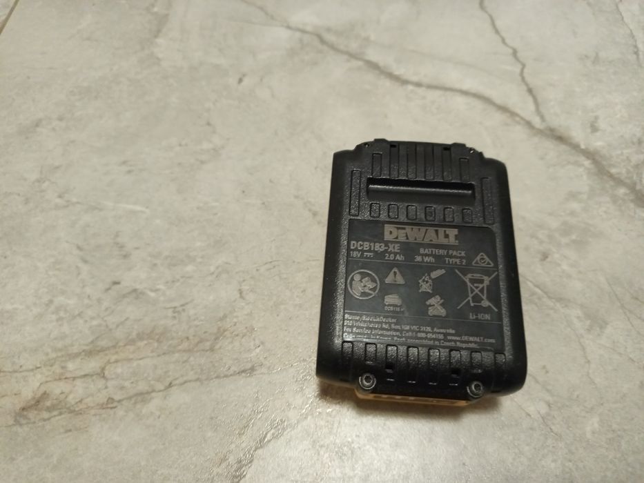 Akumulator DeWalt dcb 183, 2ah
