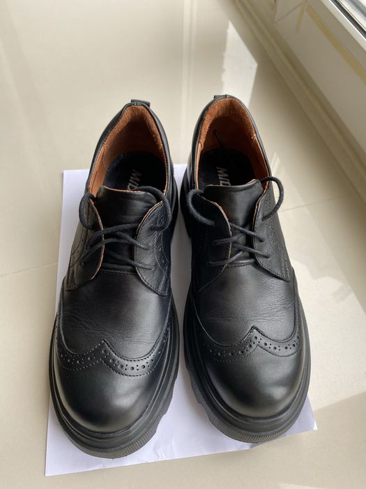 Ботинки кожаные, туфли