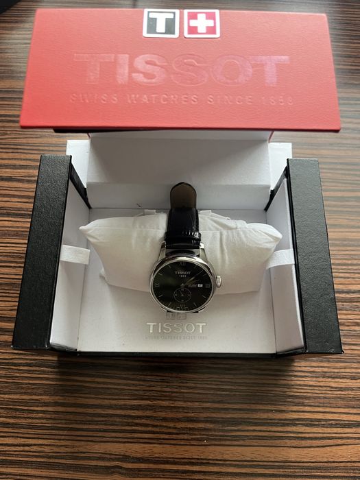 Годинник Tissot Le Locle Automatic Petite Seconde T006.428.A