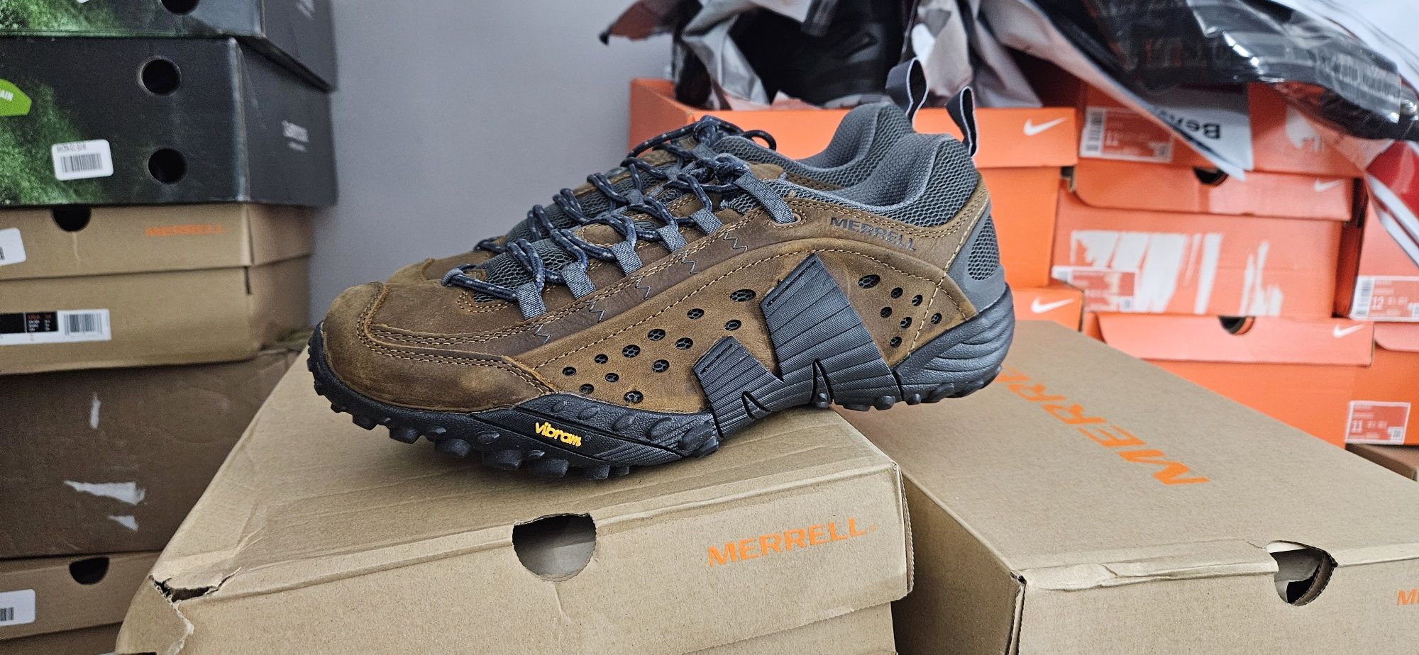 Кросівки Merrell Intercept . Розмір 43-47