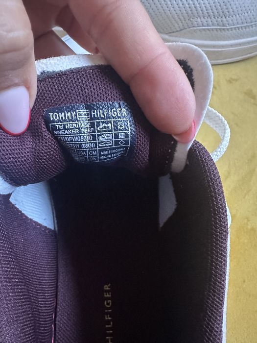 Sapatilhas novas tamanho 37 tommy hilfiger