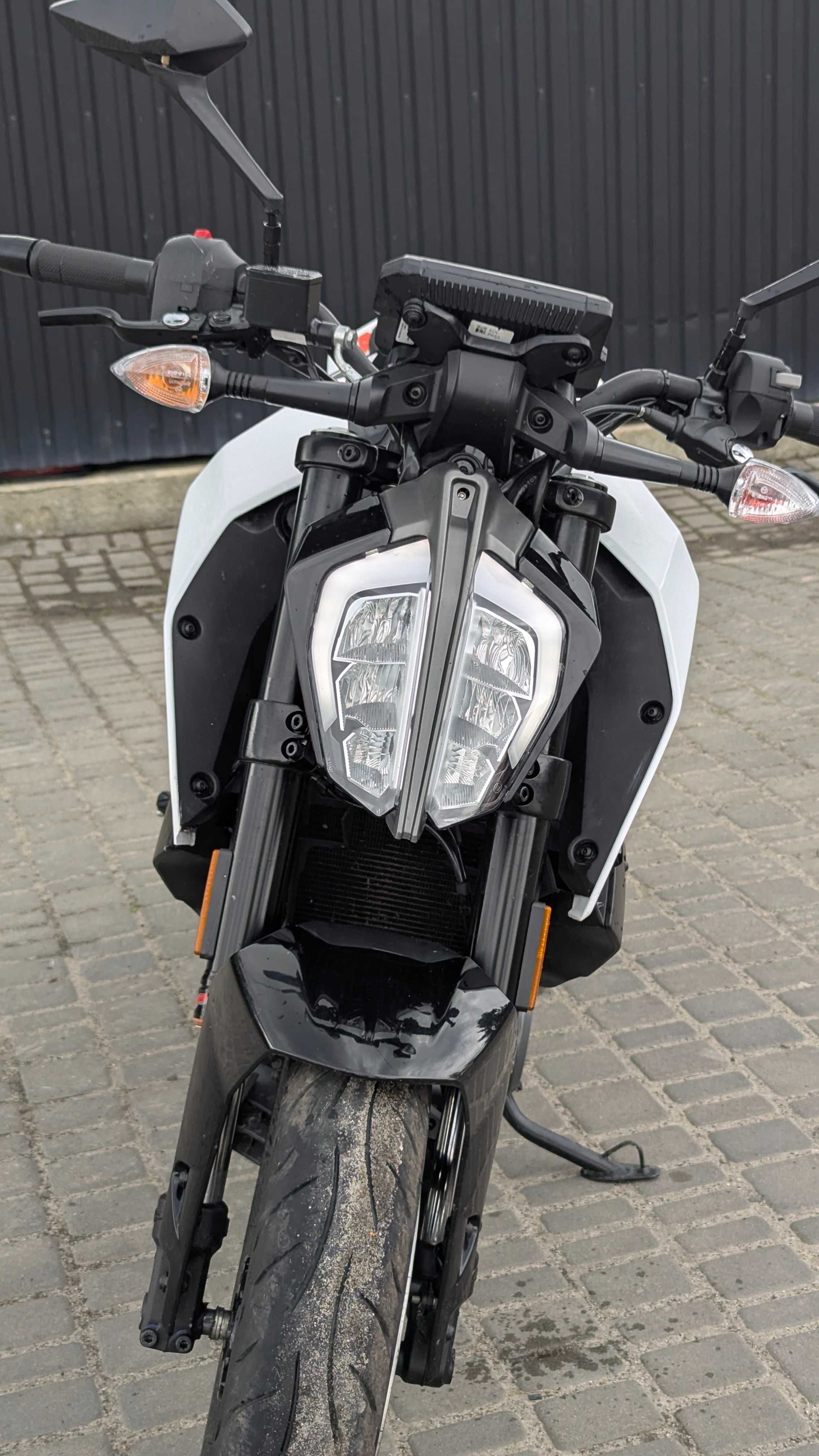 KTM Duke 390 2022