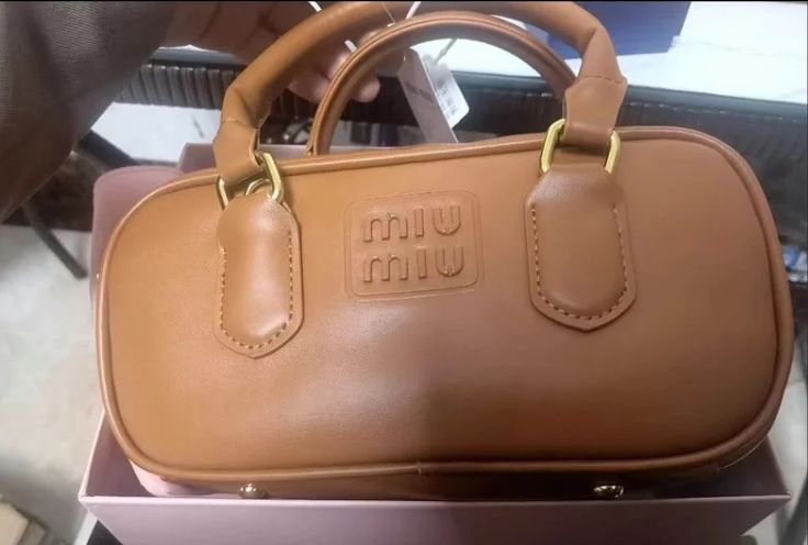 Сумочка miu miu